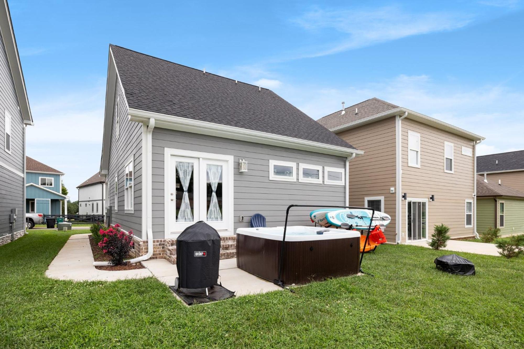 Cozy Lake Cottage W/ Kayaks, Sups, Pool & Firepit Winchester Exterior foto